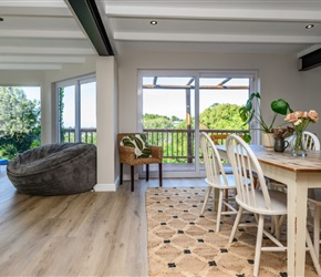 AA-Home-Burford-Crescent-4.jpg